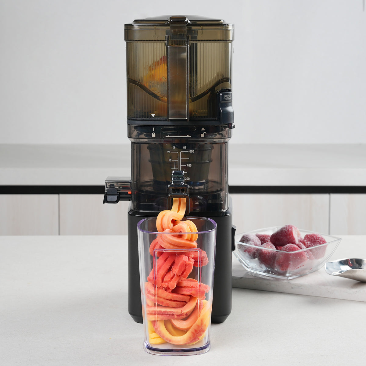 Hands-Free Slow Juicer AUTO10 SQUARE™ Plus