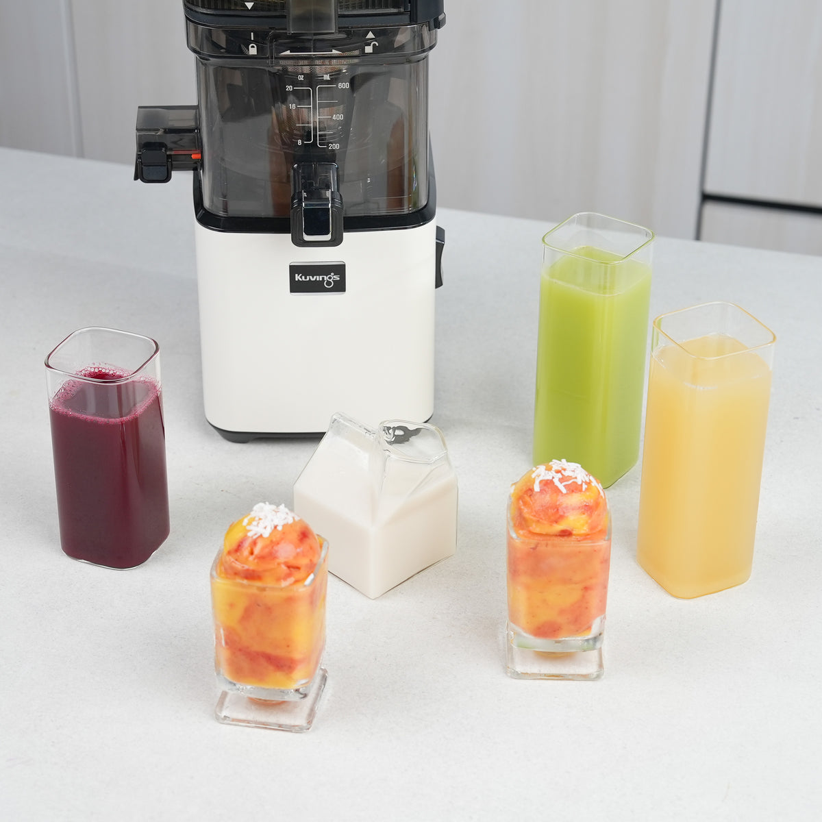 Hands-Free Slow Juicer AUTO10 SQUARE™ Plus