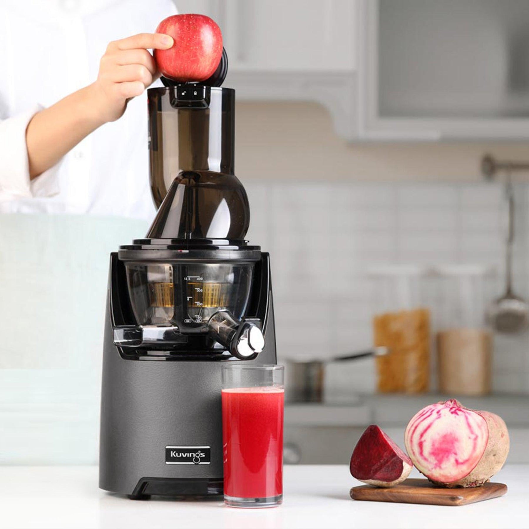 Whole Slow Juicer EVO™820