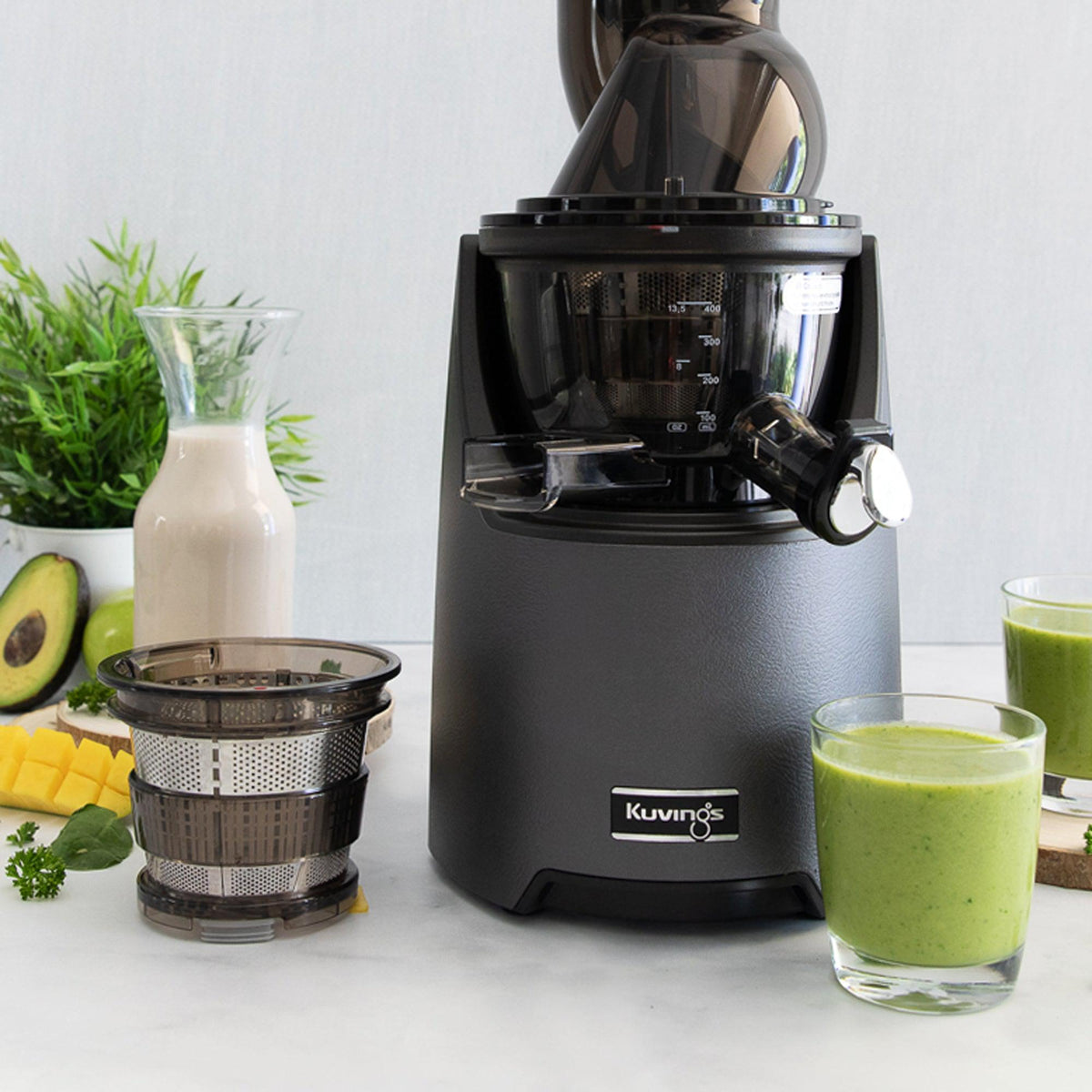 How to Properly Use the Kuvings Smoothie Strainer