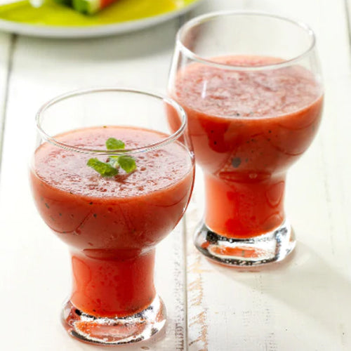 summer hydration juice recipe with watermelon slice
