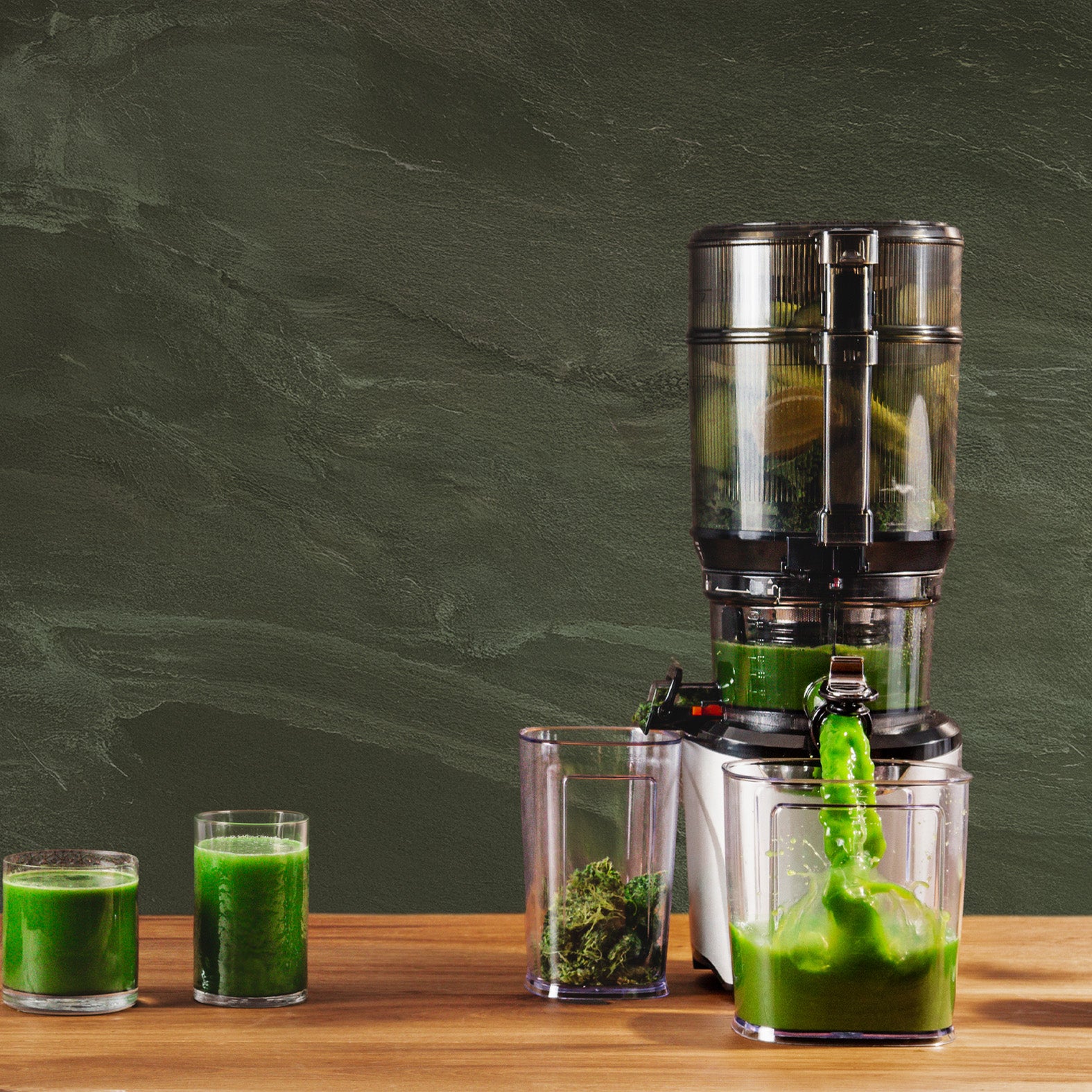 Hands-Free Slow Juicer AUTO10 Plus