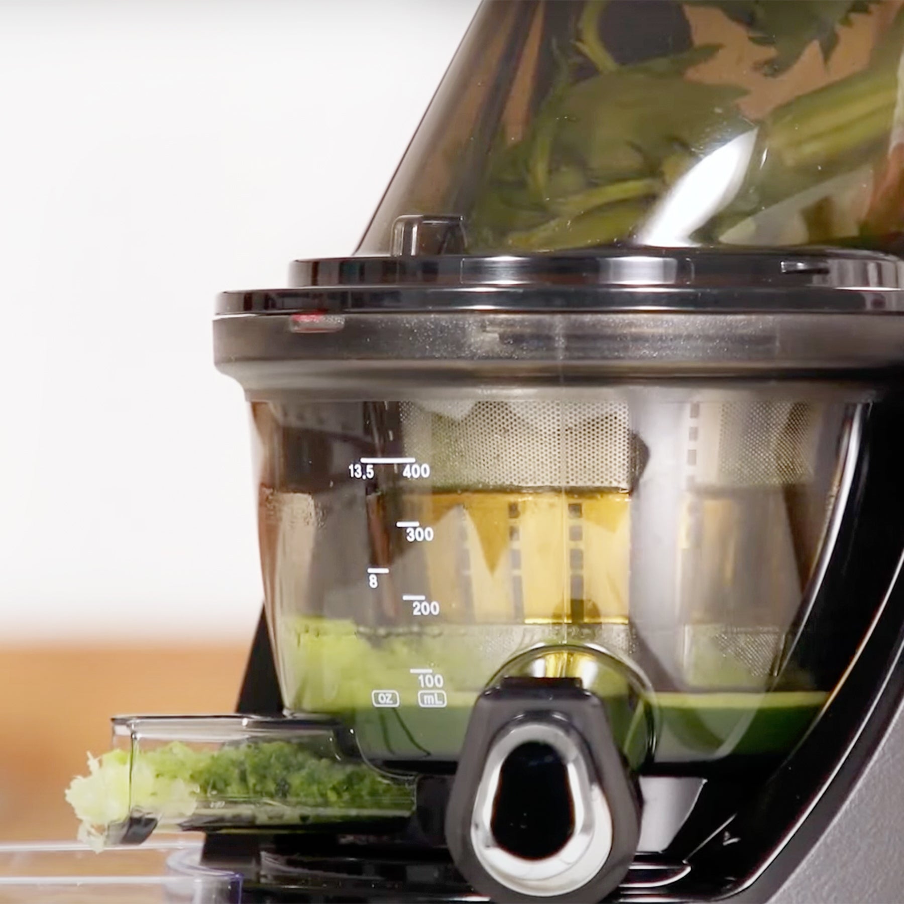 Kuvings REVO830 Cold Press Juicer — Healthy Habitats