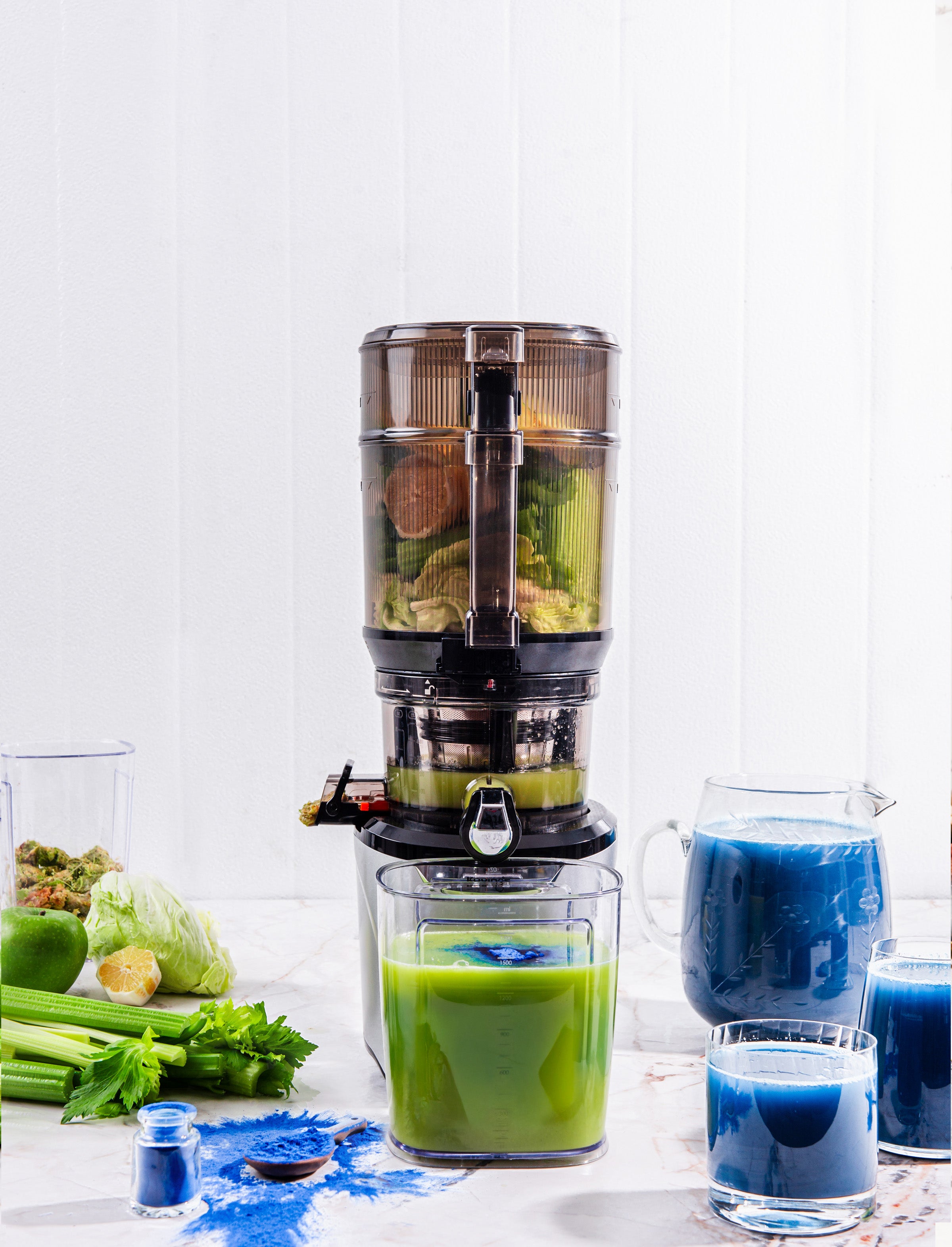 クビンス ジューサー Whole Slow Juicer JSG-641M Amazon.com: Kuvings BPA-Free Whole Slow Juicer B6000PR, Red