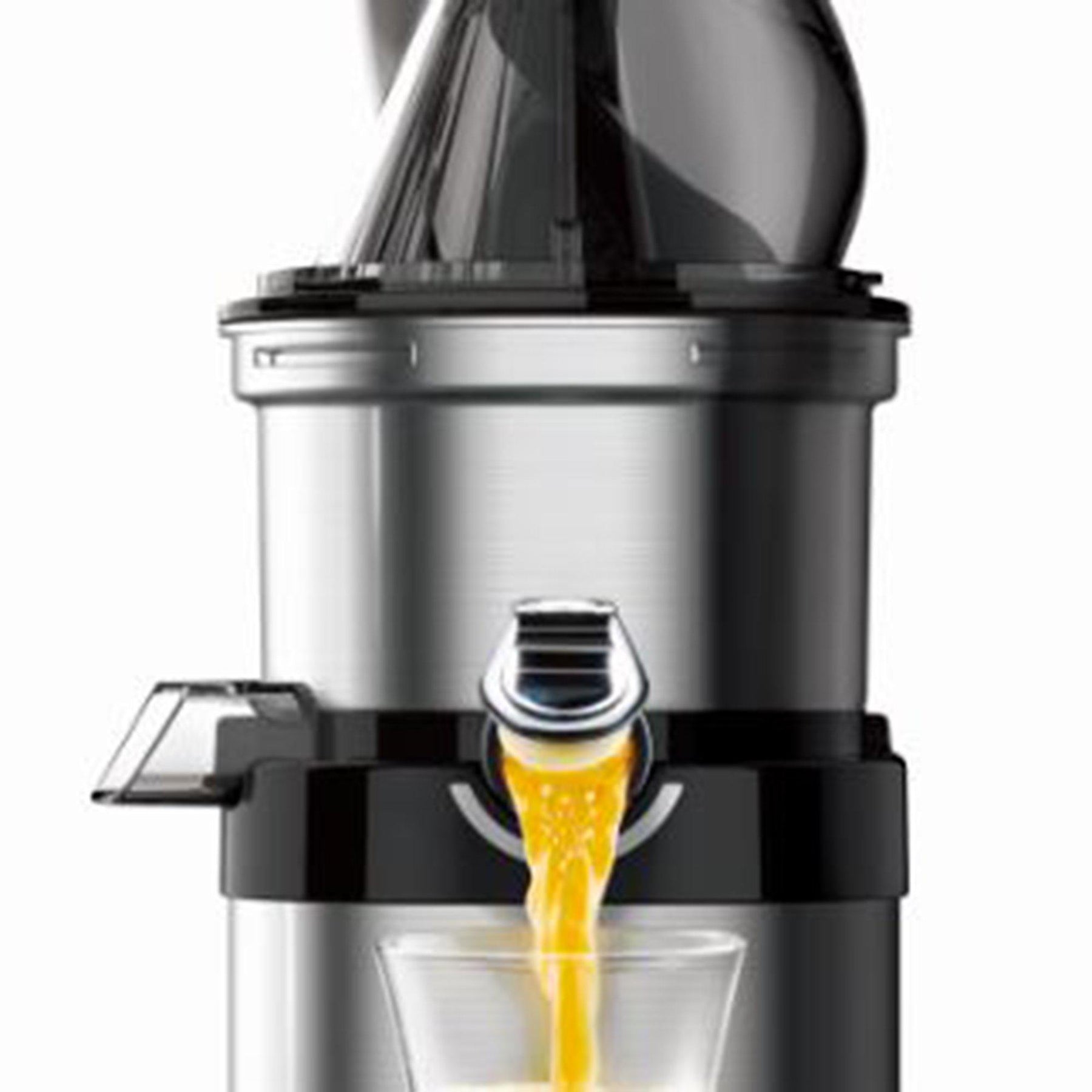 Whole Slow Juicer <BR>Master Chef CS700-Steel-Kuvings